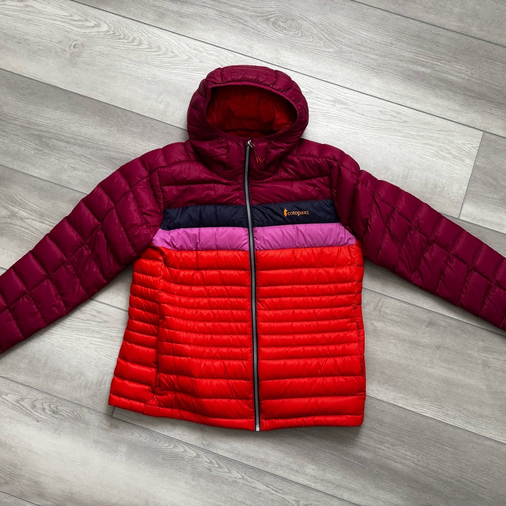 Cotopaxi Fuego Women's XL Puffer Jacket in Red and Purple